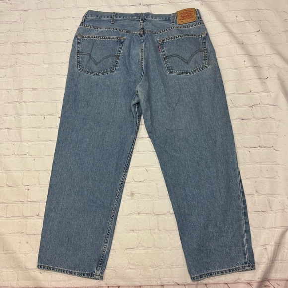 LEVI’S 550 Relaxed Fit Classic Blue Men's Jeans 42x30 - Picture 2 of 13